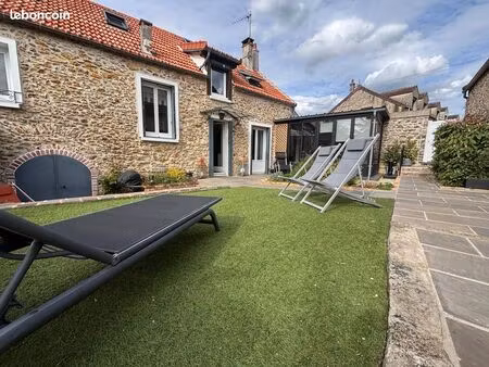 maison 6 pièces 110 m²