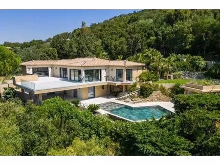 villa de luxe en vente grimaud  france
