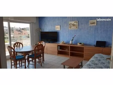 saint-raphael - t2 de 53 m2 dernière etage avec terrasse + garage possible