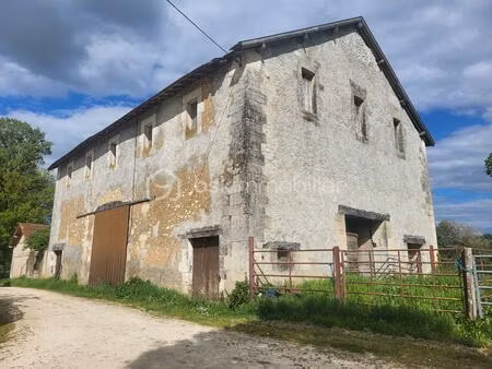 maison de 384 m² à annesse-et-beaulieu