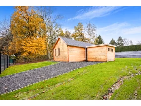 charmant en instapklaar tiny house op rustige en bosrijke locatie in hoeselt