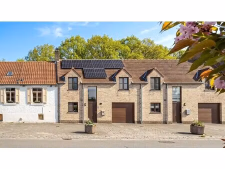 woning met leuke tuin in het charmante vlissegem