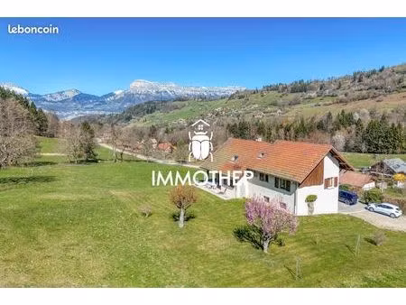 maison 6 pièces 146 m²