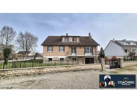 maison 7 pièces 154 m²