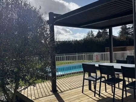 maison récente 110m2 - grand terrain 2 586 m2 - piscine - calme - proche a62