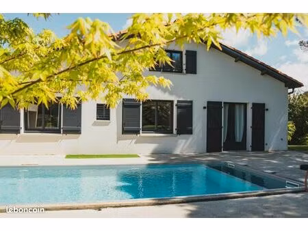 maison 5 pièces 127 m²