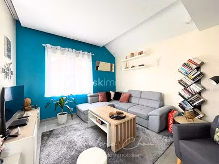 maison contemporaine de 107 74 m² à torcy