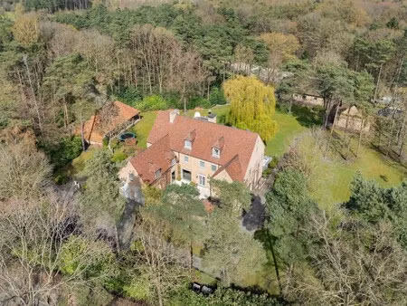 schitterend domein van 7 7 ha met prachtige villa  zwembad  guesthouse  ruime schuur en ui