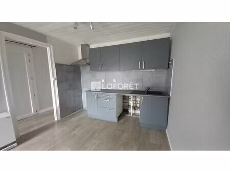 appartement saint flour 3 pièce(s) 54.03 m2