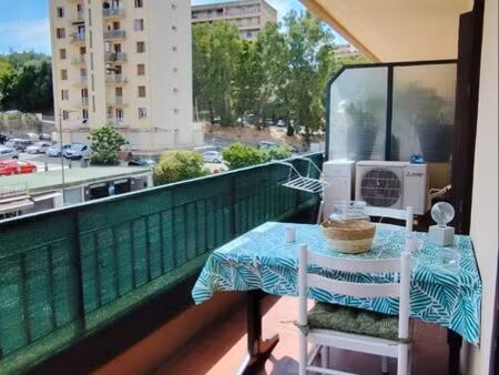 studio location a l'année scolaire