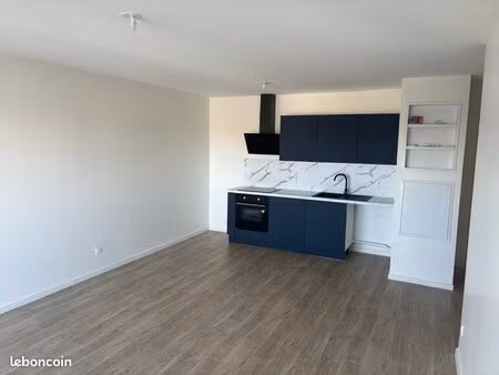 magnifique t3 62m2 sans vis à vis