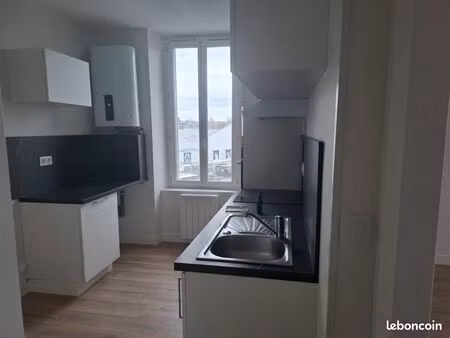 loue appartement t2 refait à neuf secteur les carmes