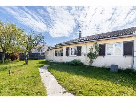 maison traditionnelle de 145 76 m² à ozoir-la-ferriere