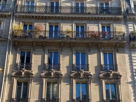 studette — paris 8e arrondissement