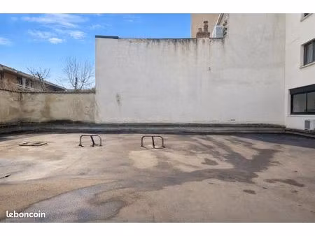 location – place de parking sécurisée | centre-ville de dijon | résidence le claridge