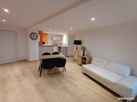 appartement 3 pièces 60 m²
