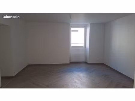 location maison rénovée