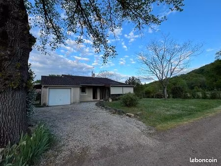 maison à louer bretenoux