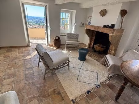 maison de village 138m2  vue panoramique  3 chambres  terrasse