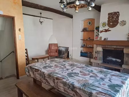 vente maison de village 4 pièces 97 m2 à vins-sur-caramy