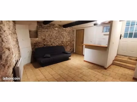 studio proche palais des congrès écusson