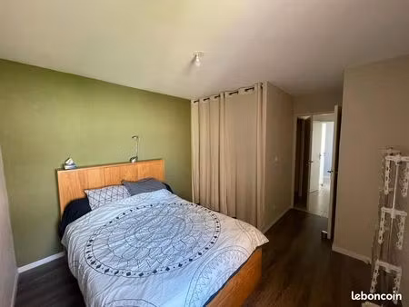 appartement 50m2 refait récemment