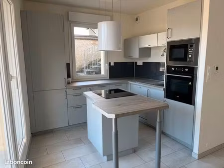 location appartement t 2 ( 48 m2 )