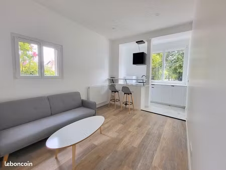 f2 excellent état location meublée