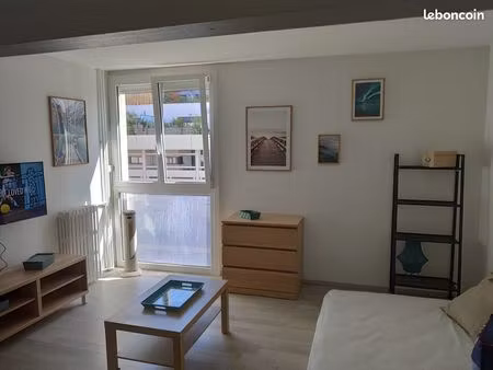 studio meublé 27 m² – st-michel – métro & cellier