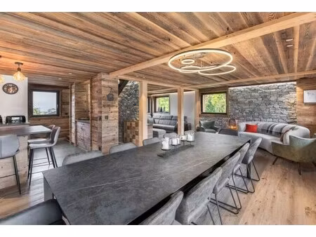 chalet de luxe à vendre à combloux : 1 880 000 € | 216m²