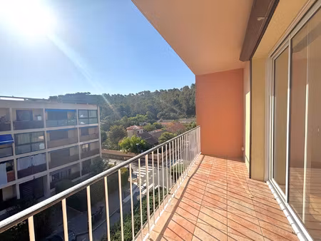 location appartement 3 pièces 60m² carnoux en provence 13470