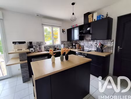 vente maison 4 pièces 96 m² à beaufort-en-vallée (49250)  239 000 €