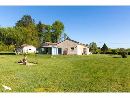 vente maison 4 pièces 115 m² à saint-ybard (19140)  234 300 €