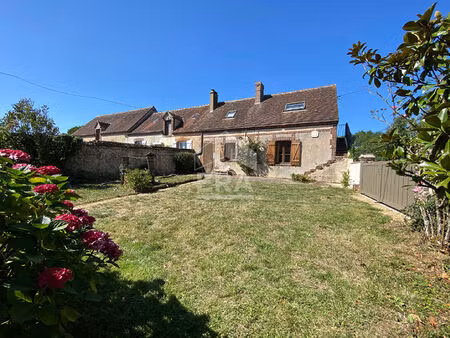 maison ancienne à rénover  hameau calme proche thiron-gardais