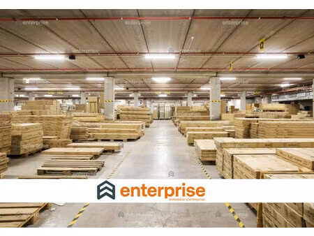 location local commercial