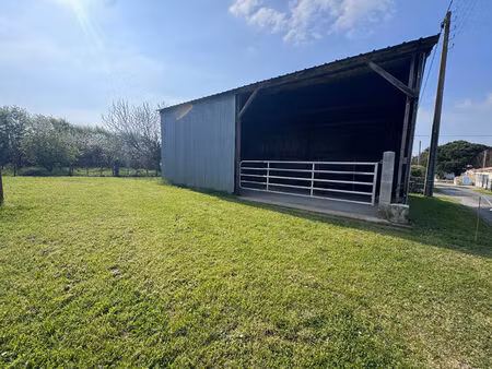 vente terrain  373.00m²  angles