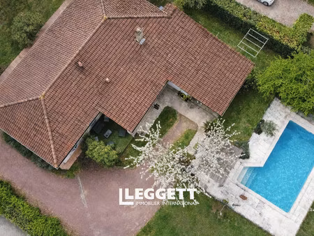 maison 6 pièce(s)  izon