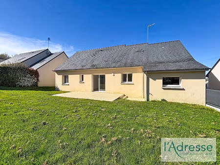 vente maison 5 pièces  88.00m²  parigné