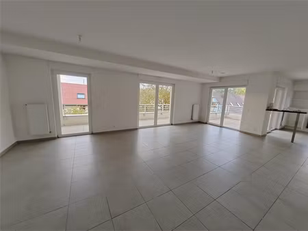 location appartement 4 pièces 109m²