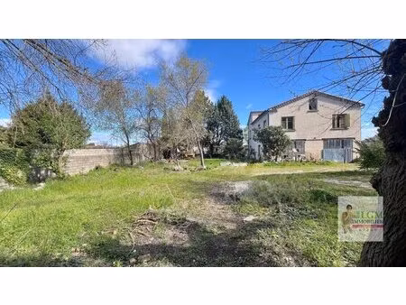 ensemble immobilier complet avec fort potentiel  idéal projet global ou investissement!