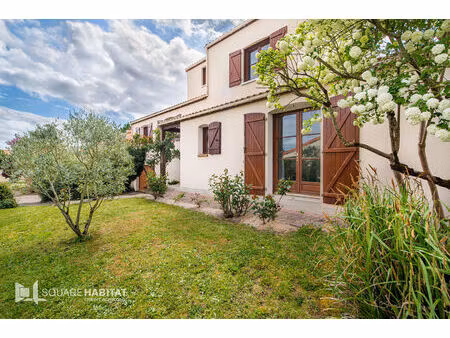 nouveauté  au calme de son impasse !