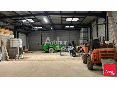 vente local d'activités 450 m²
