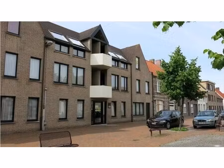comfortabel 2-slaapkamerappartement met terras te huur in oostkamp