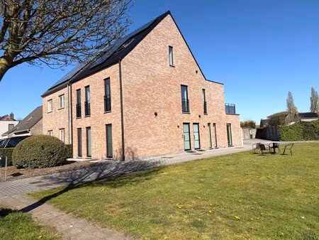 stijlvol wonen in alle rust  vlakbij het hart van schilde