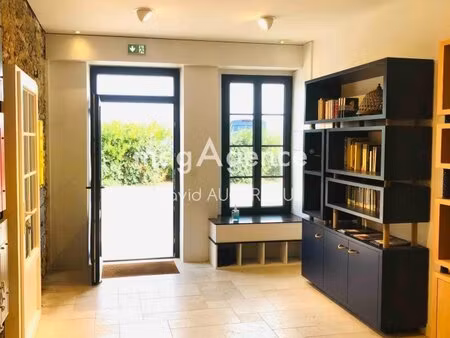 en vente fonds de commerce 103 m² – 466 400 € |l'île-d'yeu