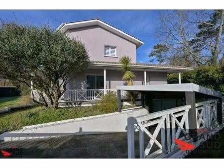 maison de 5 chambres de luxe en vente à léognan  nouvelle-aquitaine