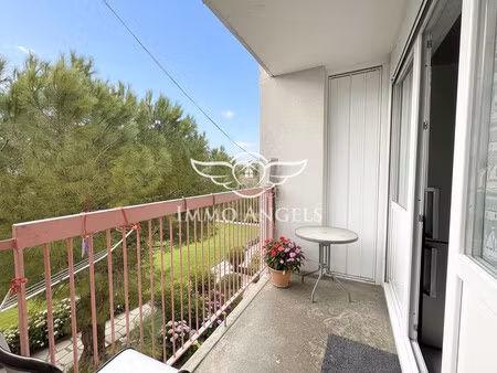 appartement t3 de 70 m² avec garage vue parc