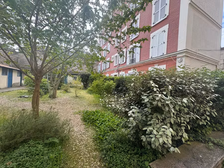 vente appartement 2 pièces charenton-le-pont : metro porte de charenton  charmant et atypi