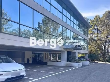 location bureaux 112 m²