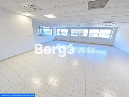 location bureaux 134 m²